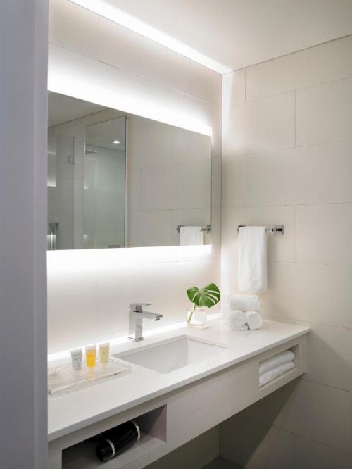 Grand Beach Hotel Bay Harbor image 25